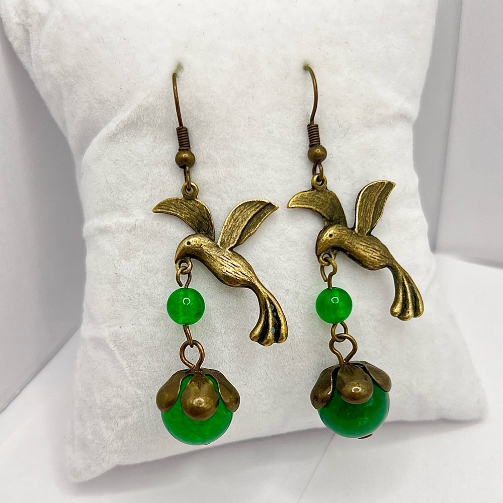 Vintage Hummingbird Dangle Earrings | Green Glass Beads | Brass Tone